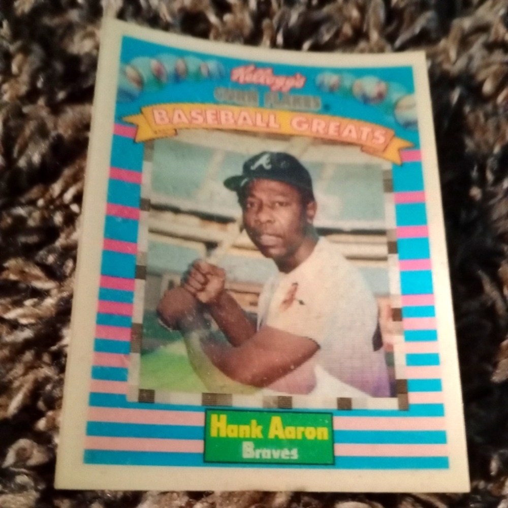 (set of 4) Vintage 3D Kellogg's Baseball Greats, Hank Aaron & Warren Spahn.....
